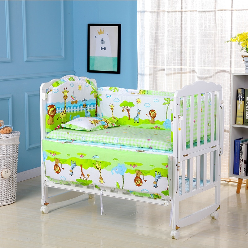 Cartoon Patterned Baby Bedding Set