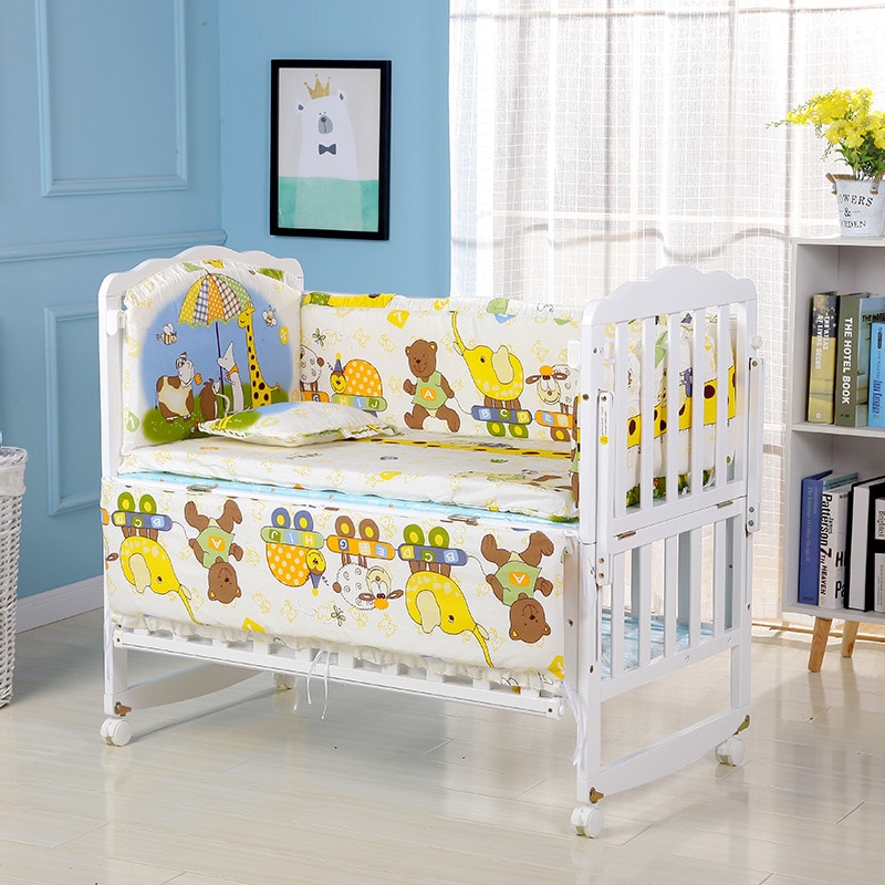 Cartoon Patterned Baby Bedding Set