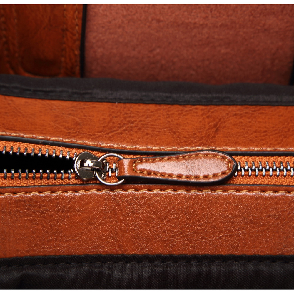 Women's Oil Eco-Leather Tote Bag